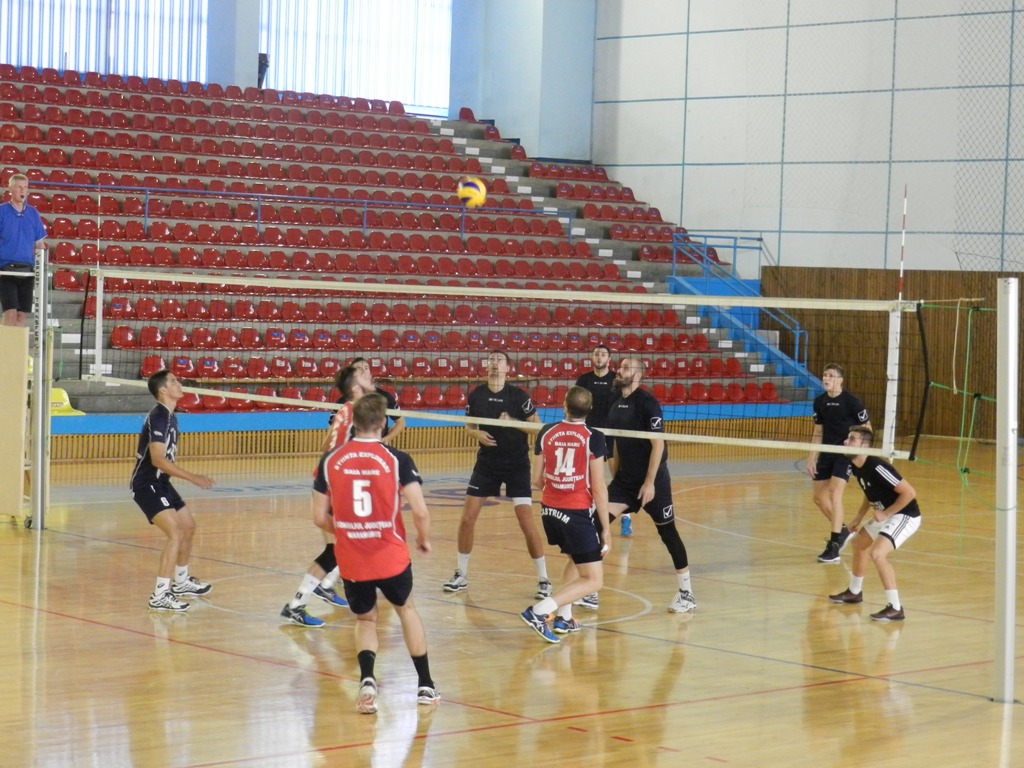 Volei: Știința Explorări a învins de două ori cu 3-1 Unirea Dej, în meciuri amicale