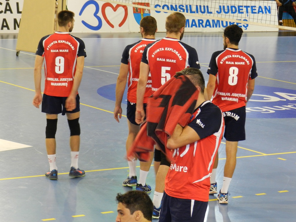 Volei: Dinamo București – Știința Explorări 1-3