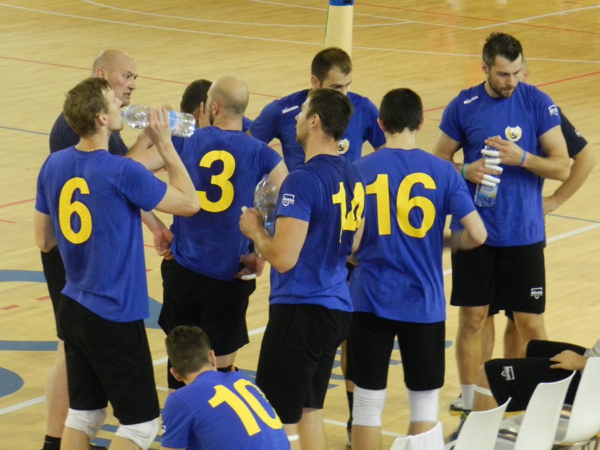 Volei: VM Zalău întâlnește Steaua (vineri, ora 18)