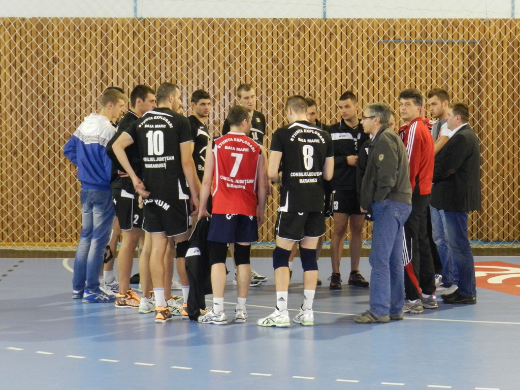 Volei: CSM București – Știința Explorări 0-3, în ultimul meci din acest an