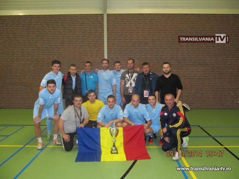 Politistii satmareni au jubilat la cupa Politiei la fotbal din Olanda