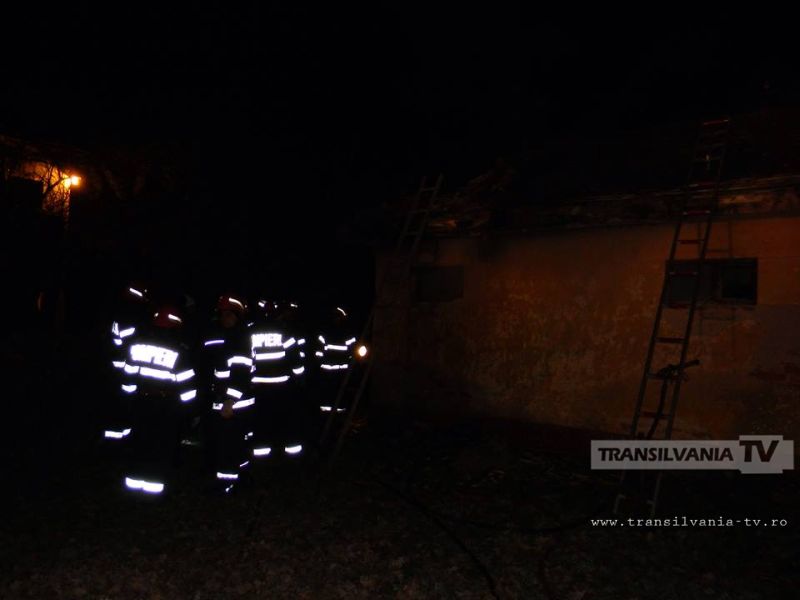 Două incendii au izbucnit în acest week-end la Negrești și Carei