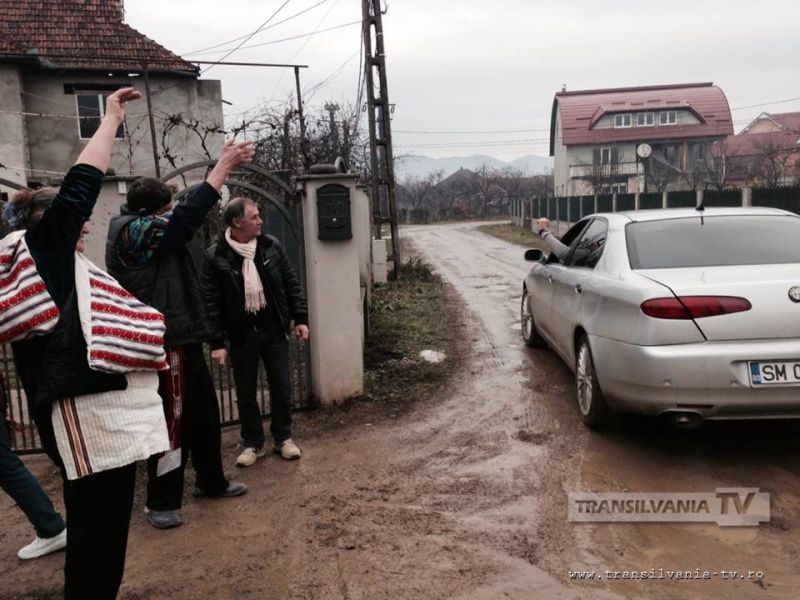 Dupa vacanta mult prea scurta alaturi de cei dragi, Georgel se intoarce la munca in strainatate (Galerie FOTO)