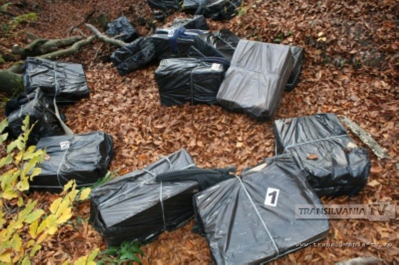 Focuri de armă și captură de 60.000 pachete de țigări în Cămărzana