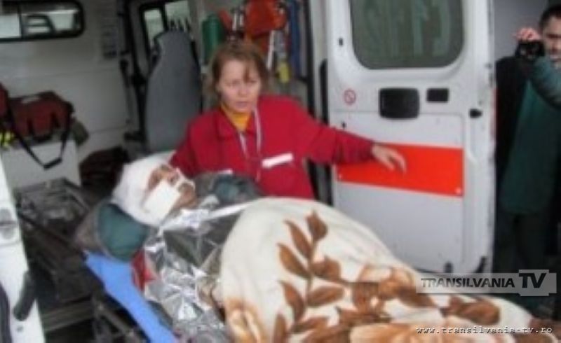 Bărbat rănit în urma exploziei unui convector