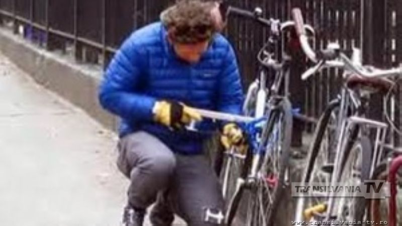 Hoți de biciclete prinși