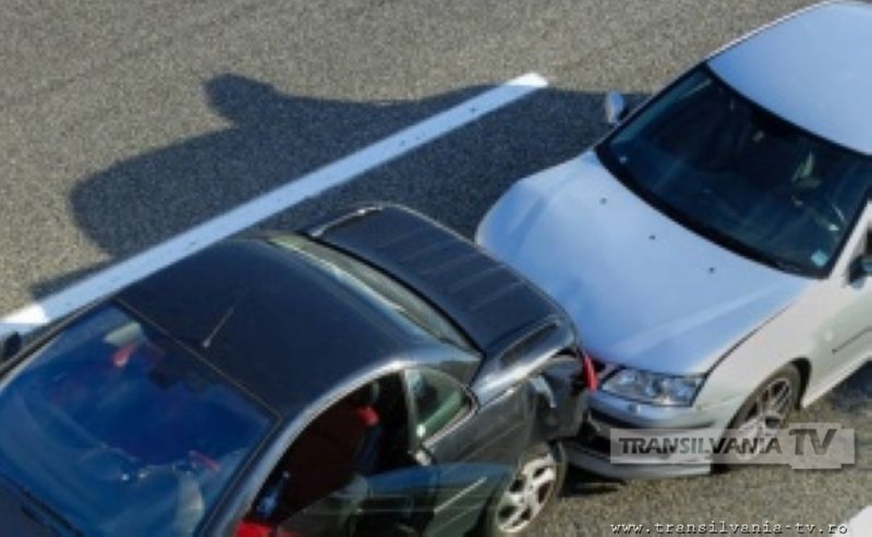 Bărbat rănit ușor în urma unui accident rutier