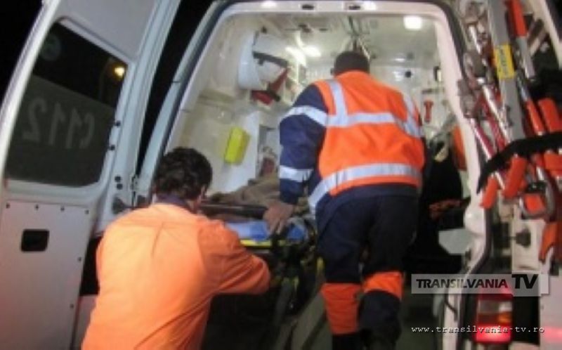 Trei persoane au fost rănite în urma unui accident rutier