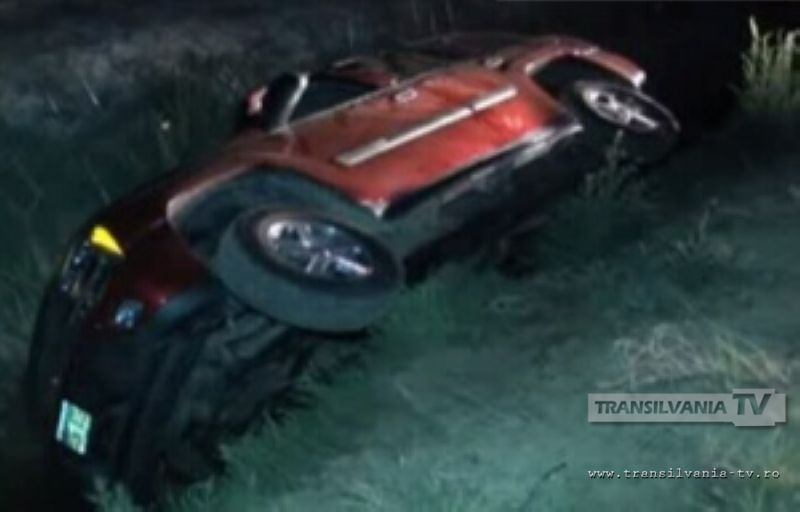 S-a rasturnat cu masina in sant dupa ce a consumat mai multe pahare de bautura