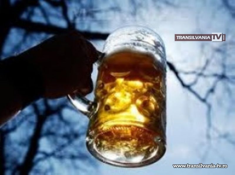 Trei sătmăreni prinşi de jandarmi la furat de… bere