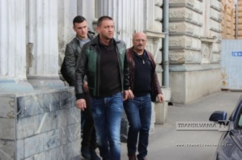 Interlopu’ Galbenu la dat cu subsemnatu’
