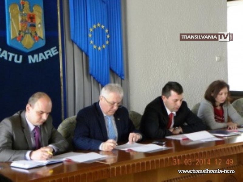 Secretari de primării neglijenţi în restituirea pământurilor