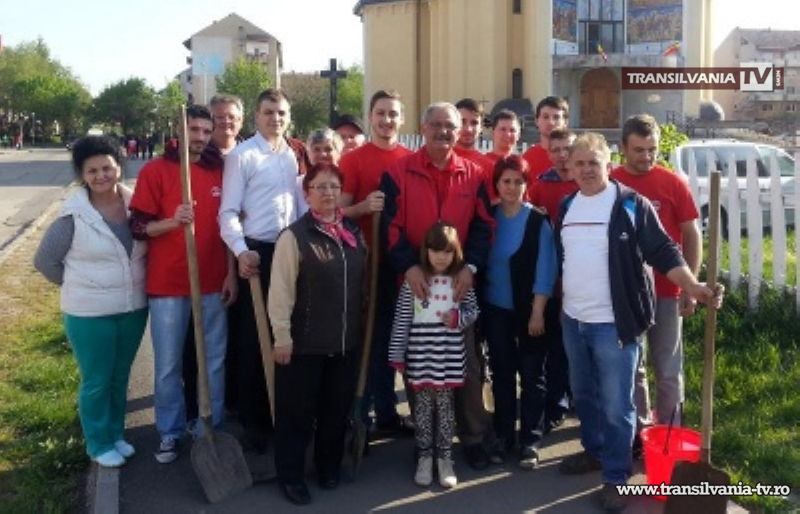 Tinerii social-democraţi au plantat puieţi în Carpaţi II