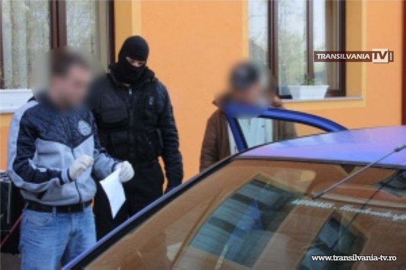 Percheziții la cotrabandiștii de țigări din Negrești-Oaș