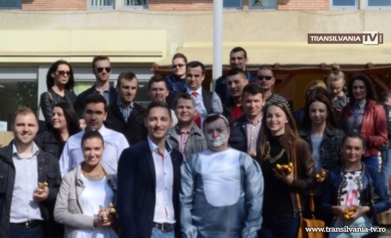 Iepurașul PSD a împărțit cadouri copiilor sătmăreni