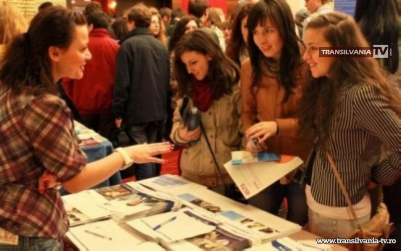 Târgul ofertei educaţionale a liceelor din Negreşti-Oaş