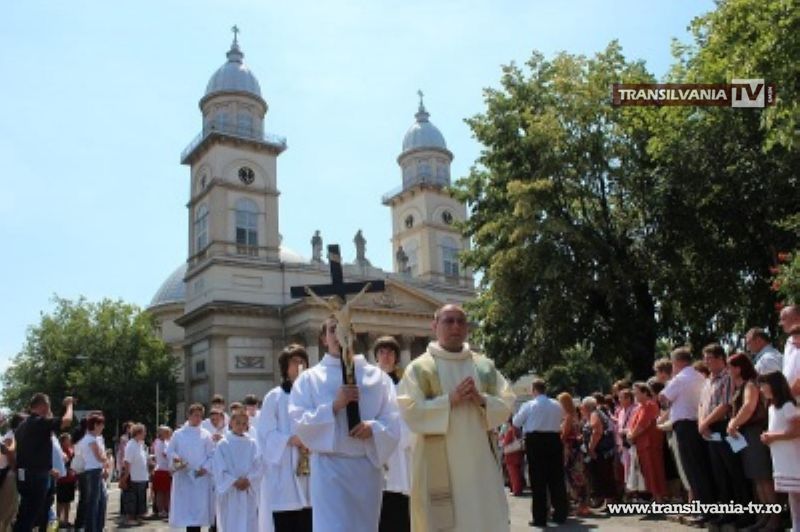 Procesiune de Hramul Diecezan al Preasfintei Inimi a lui Isus