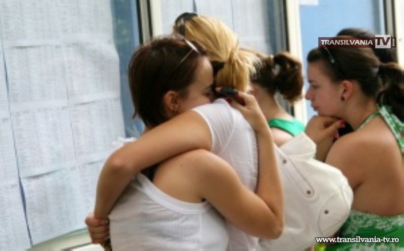 Elevii care au obținut nota zece la Bacalaureat vor fi felicitați de prefect
