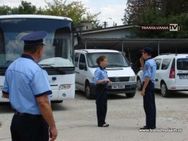 Șapte elevi sătmăreni de diferite etnii vor fi instruiți să devină buni polițiști