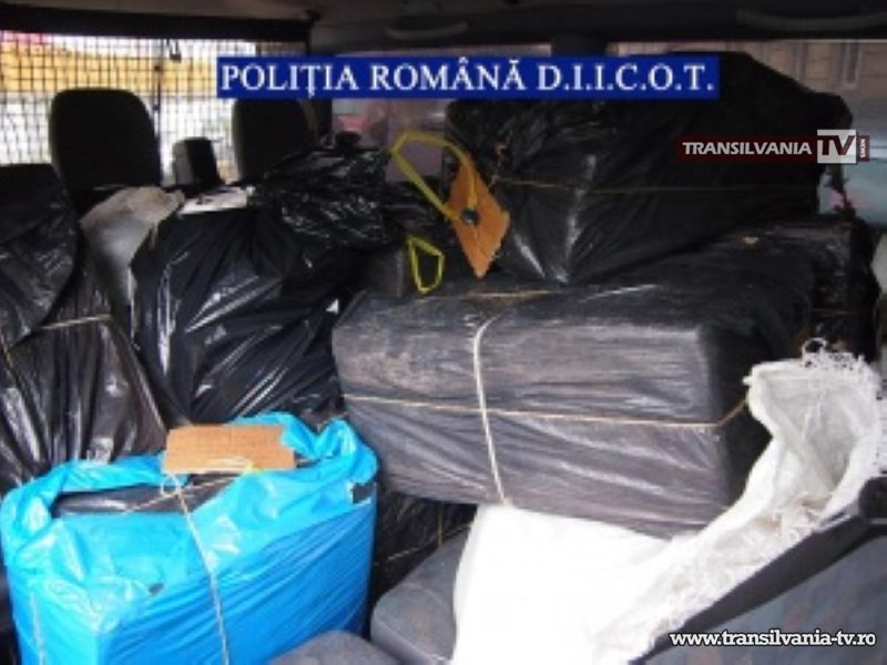 30 traficanți de țigări « săltați » de mascați în trei județe
