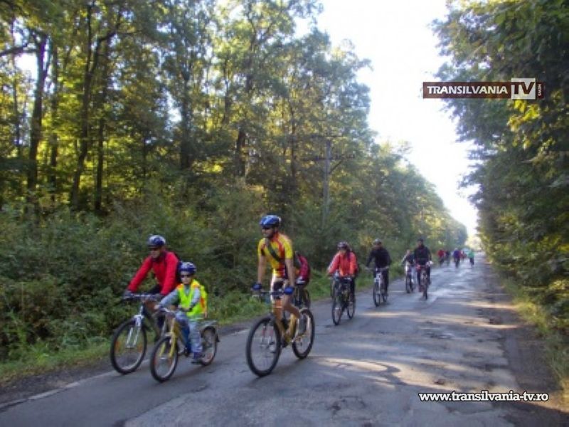 Peste 90 de bicicliști la Ziua Internațională Fără Mașini