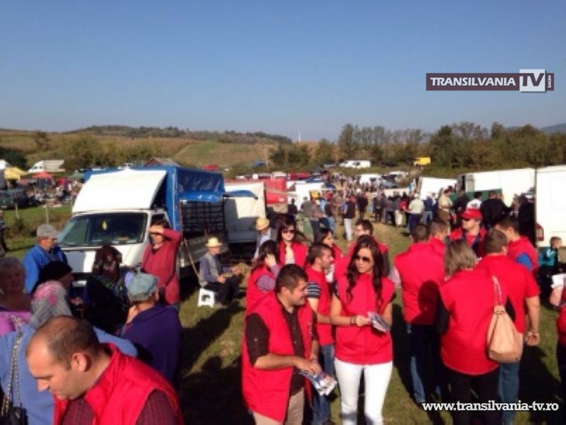 Caravana PSD, primită cu simpatie în Oaş şi Codru