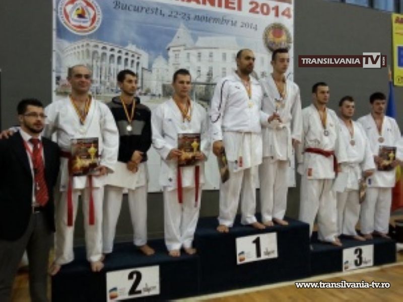 Ploaie de medalii pentru CSM la Cupa României la Karate