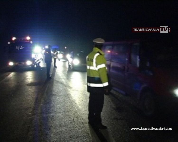 Un tată și fiul lui și-au pierdut viața într-un accident rutier