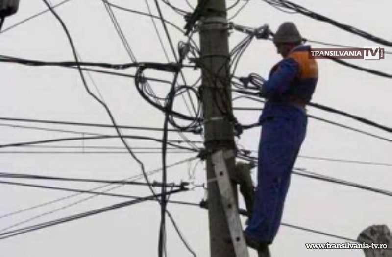 Întrerupere de curent electric, pentru reparații, la Carei