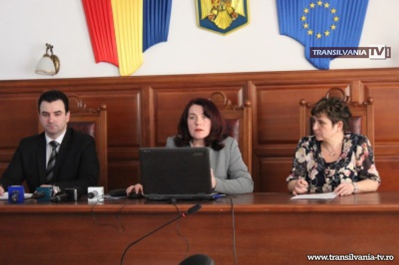 Sătmărenii cu procese îşi vor putea studia dosarele online