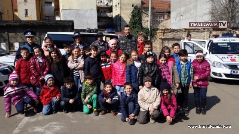 Ziua Porților Deschise la sediul Poliţiei Satu Mare