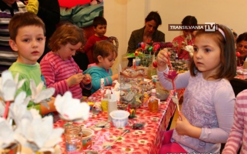 Atelier de artizanat pentru copilașii de la Centrul Fericitul Scheffler
