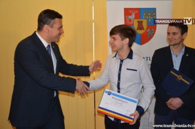 Tânărul regizor Radu Sabou, premiat de Consiliul Judeţean