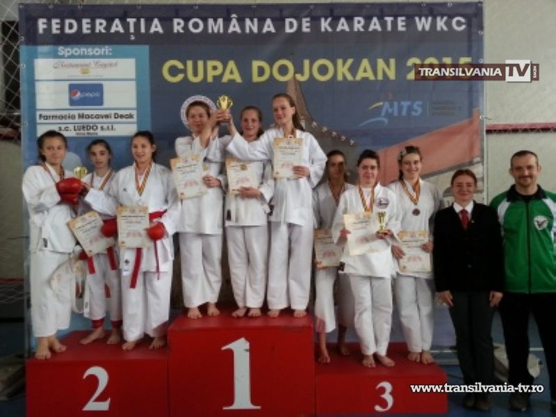 Karateka de la CSM Satu Mare au cucerit 16 medalii la Cupa „Dojokan”