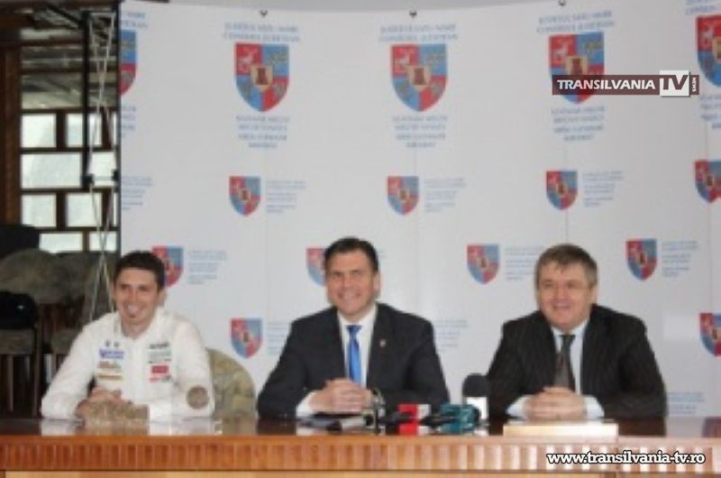 Mani Gyenes primeşte o motocicletă nouă de la Consiliul Judeţean