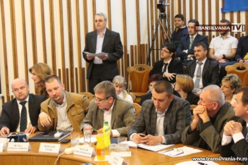 Doar galagie în Consiliul Local