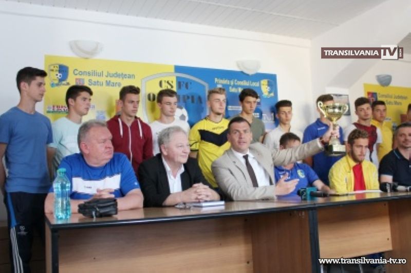 Coica şi Ştef acuză împreună UDMR şi „PDL” pentru blocarea Olimpiei