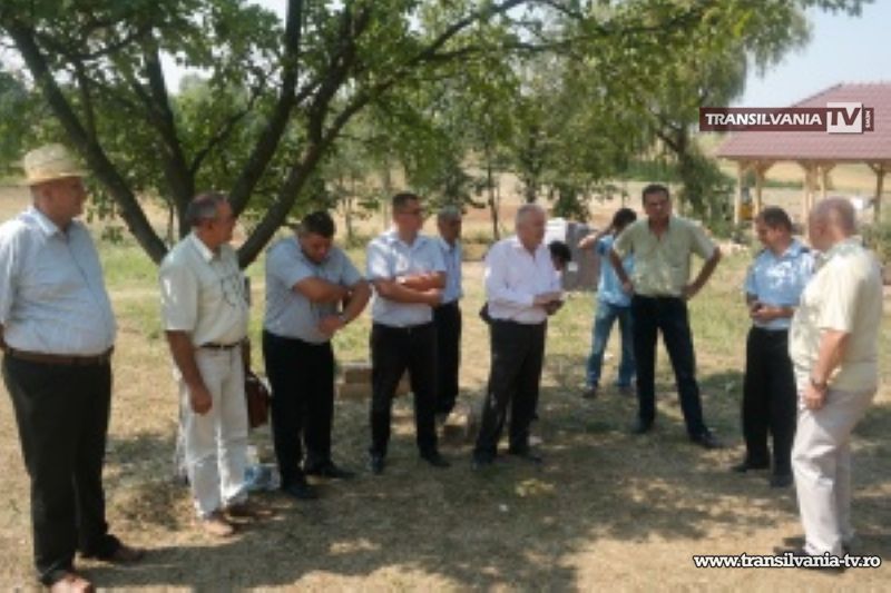 Pregătiri pentru Festivalul codrenesc de la Oțeloaia