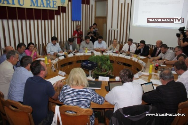 Neagu nu și-a dat demisia, CSM nu primește bani