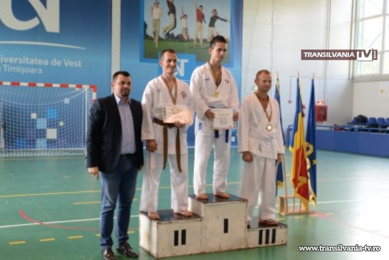 Jandarm sătmărean, dublu vicecampion la karate-kumite