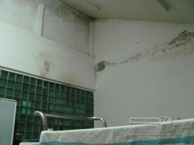 Corp al Secției Interne a Spitalului Județean Satu Mare, închis în urma unei anchete a DSP