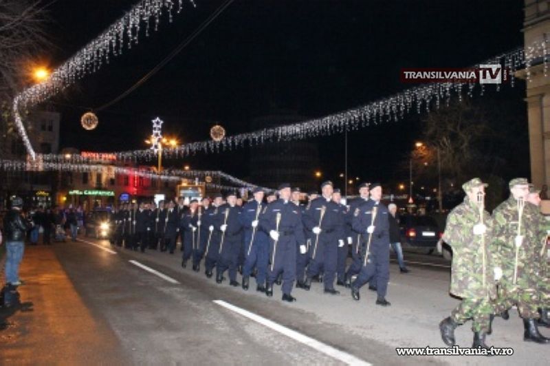 Retragere cu torțe la Satu Mare