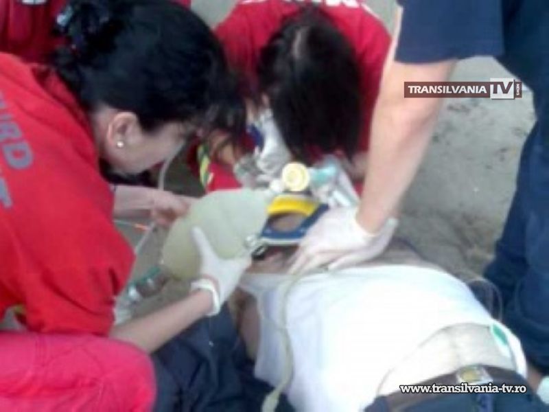 Bărbat readus la viață de medicii de la Ambulanță