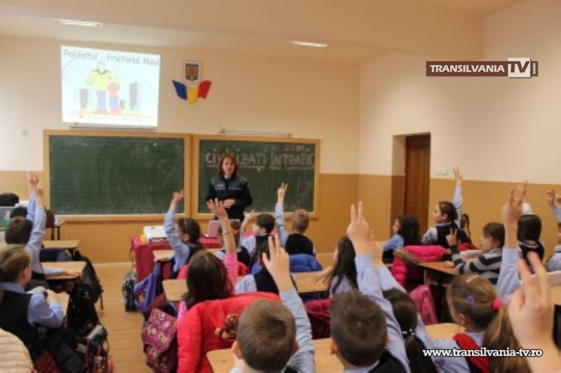 Elevii Școlii „Avram Iancu” au învățat să fie civilizați în trafic