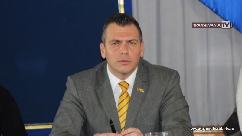 Adrian Ştef NU este incompatibil