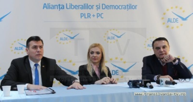 Adrian Ştef: „Încep lucrările pe 200 km de drumuri judeţene”!