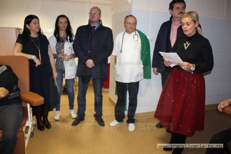 Femeile UDMR au donat aparate digitale și un EKG spitalului