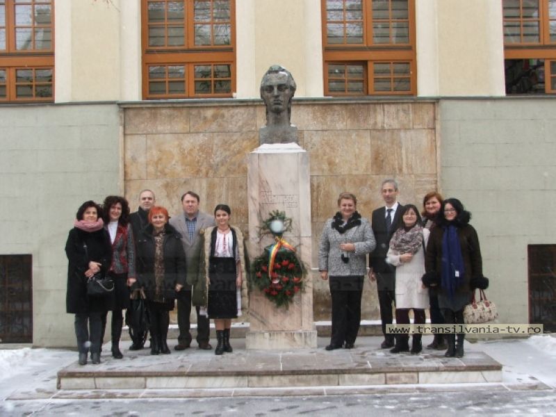 Mihai Eminescu a fost omagiat la liceul care îi poartă numele