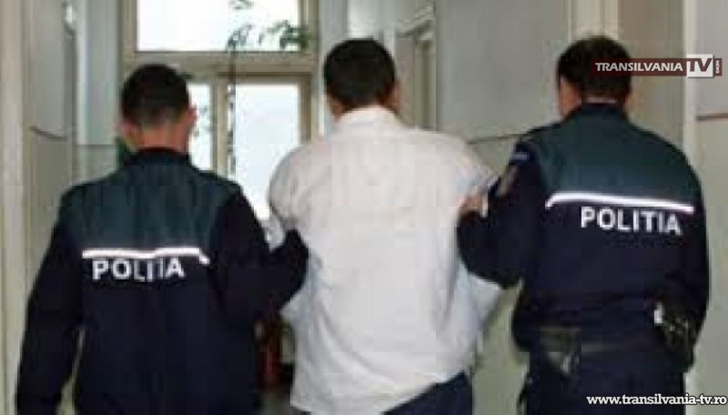 Urmăriți internațional depistați și reținuți de polițiști