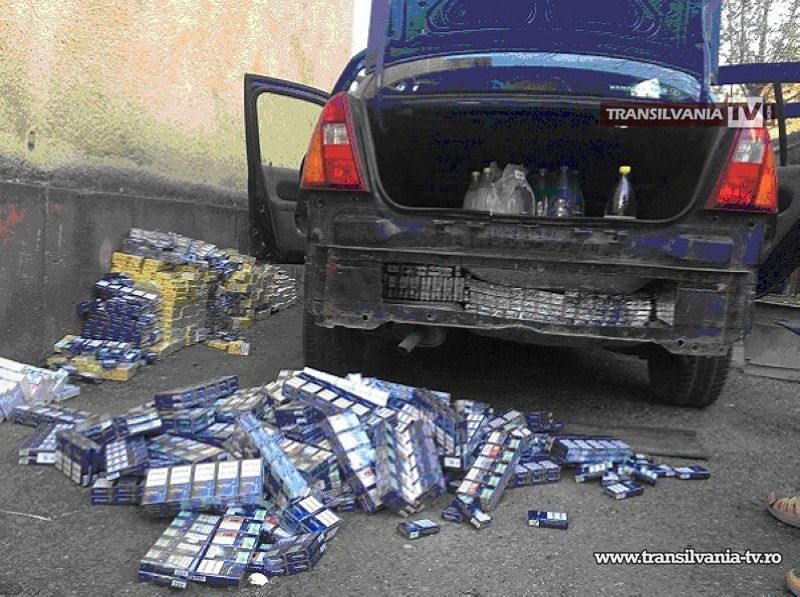 Și-a „tunat” mașina pentru țigări de contrabandă